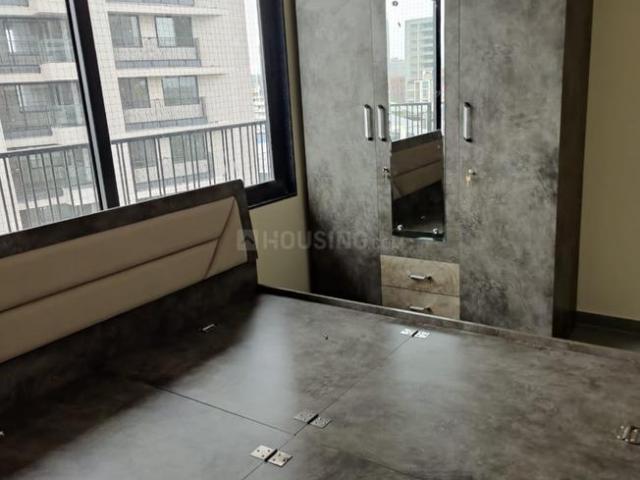 3 BHK Apartment in Sola for rent Ahmedabad. The reference number is 19603554