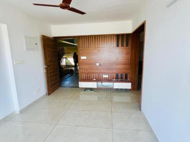 3 BHK Apartment in Sola for rent Ahmedabad. The reference number is 19923893