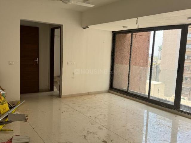 3 BHK Apartment in Sola for rent Ahmedabad. The reference number is 19946181