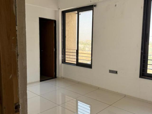 3 BHK Apartment in Sola for rent Ahmedabad. The reference number is 20561095