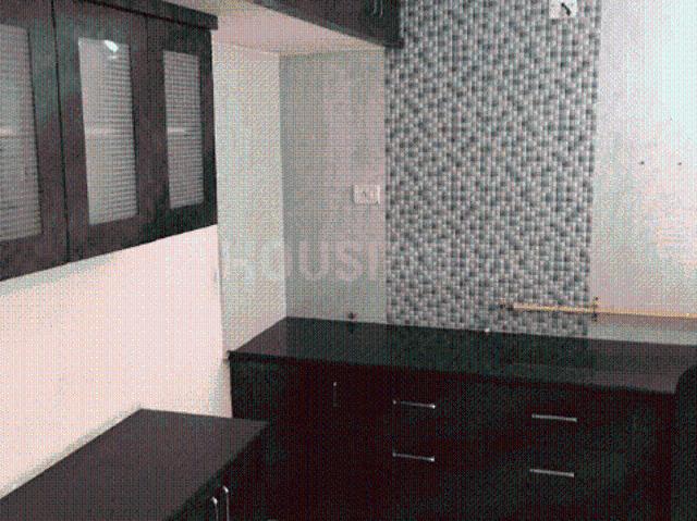 3 BHK Apartment in Sola for rent Ahmedabad. The reference number is 20908501