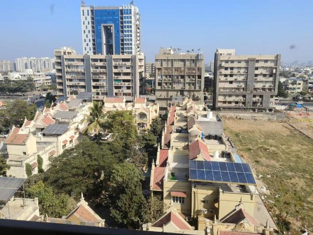 3 BHK Apartment in Sola for rent Ahmedabad. The reference number is 20121565