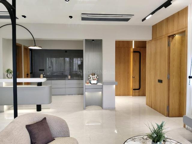 3 BHK Apartment in Sola for rent Ahmedabad. The reference number is 20321058