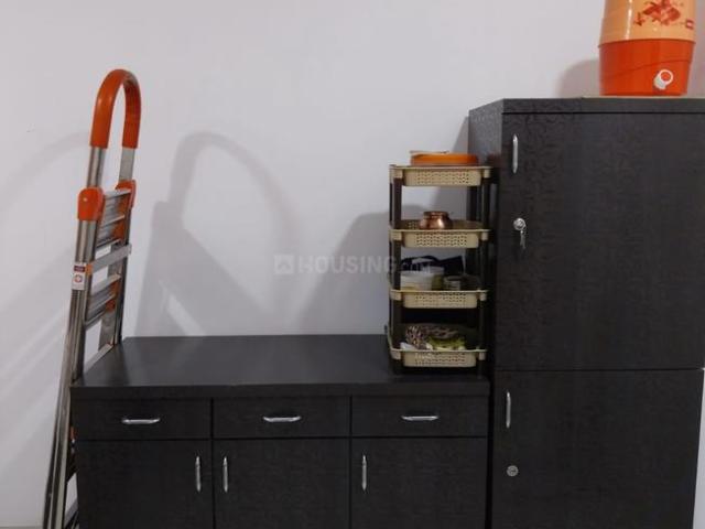 3 BHK Apartment in Sola for rent Ahmedabad. The reference number is 21030189
