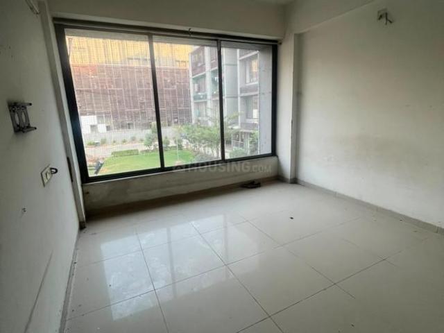 3 BHK Apartment in Sola for rent Ahmedabad. The reference number is 21319103