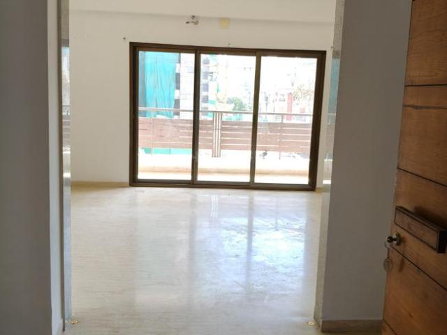 3 BHK Apartment in Sola for rent Ahmedabad. The reference number is 21335238