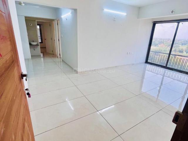3 BHK Apartment in Sola for rent Ahmedabad. The reference number is 21346176