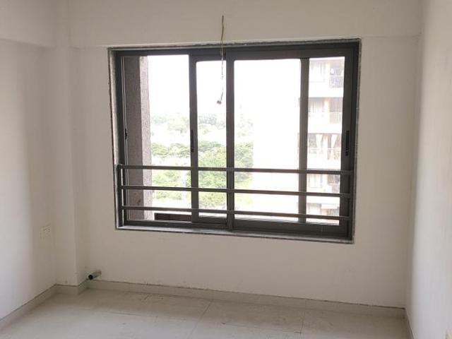 3 BHK Apartment in Sola for resale Ahmedabad. The reference number is 15425951