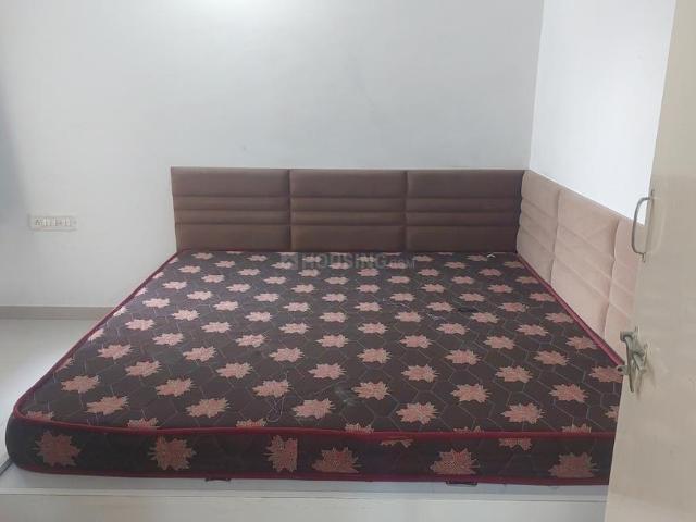 3 BHK Apartment in Satellite for rent Ahmedabad. The reference number is 19172343