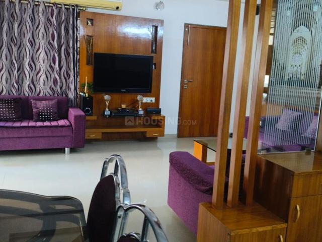 3 BHK Apartment in Satellite for rent Ahmedabad. The reference number is 19314674