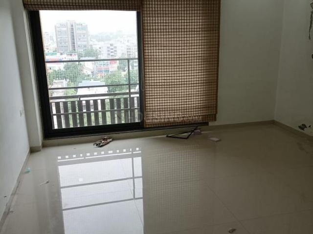 3 BHK Apartment in Satellite for rent Ahmedabad. The reference number is 19918085