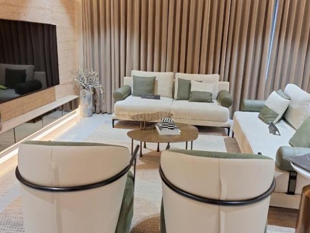 3 BHK Apartment in Satellite for rent Ahmedabad. The reference number is 20636859