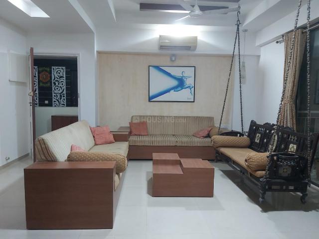 3 BHK Apartment in Satellite for rent Ahmedabad. The reference number is 20754155