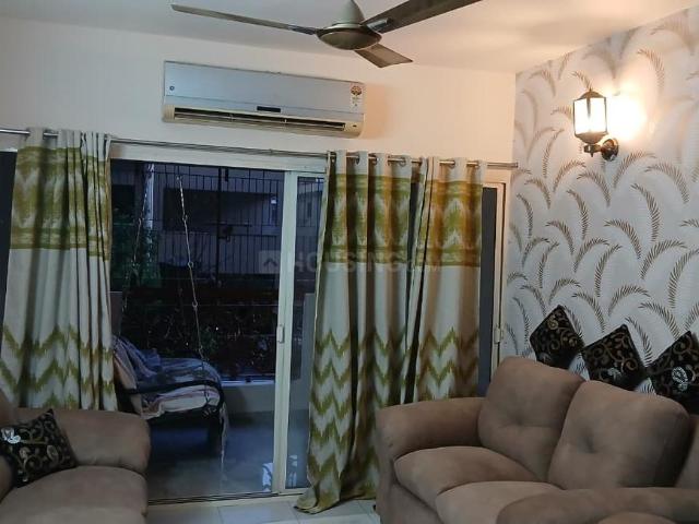3 BHK Apartment in Satellite for rent Ahmedabad. The reference number is 20796382
