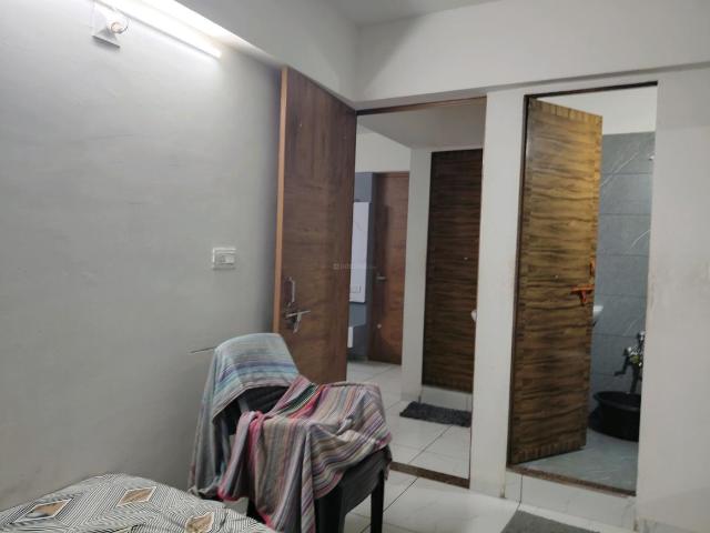 3 BHK Apartment in Satellite for rent Ahmedabad. The reference number is 20738840
