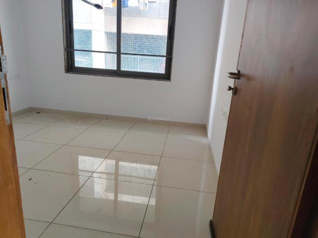 3 BHK Apartment in Satellite for rent Ahmedabad. The reference number is 20976377