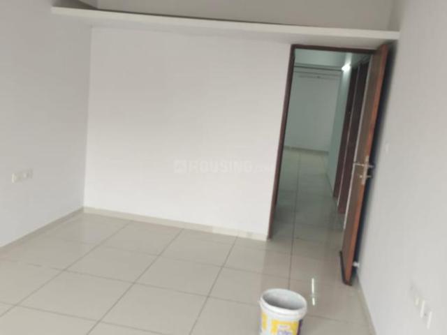 3 BHK Apartment in Satellite for rent Ahmedabad. The reference number is 21057926