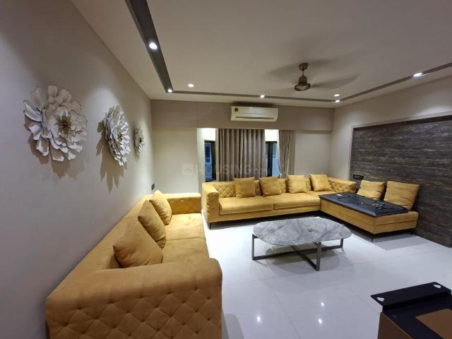 3 BHK Apartment in Satellite for rent Ahmedabad. The reference number is 21031784