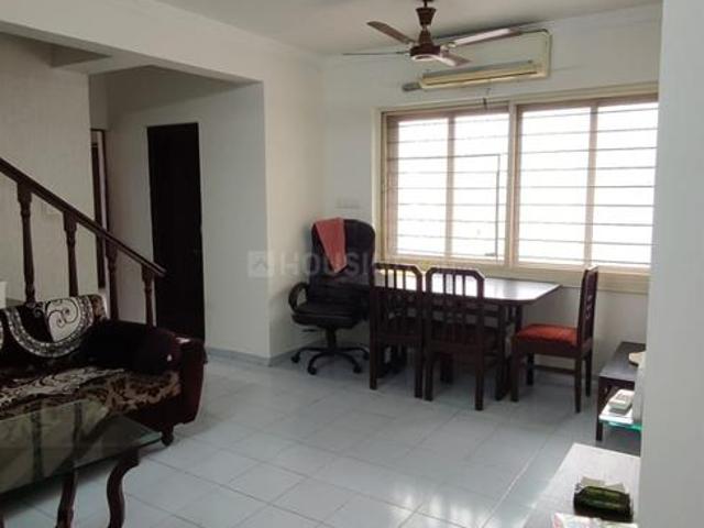 3 BHK Apartment in Satellite for rent Ahmedabad. The reference number is 21238516
