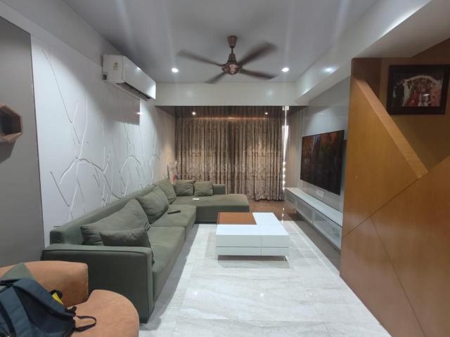 3 BHK Apartment in Satellite for resale Ahmedabad. The reference number is 19991668