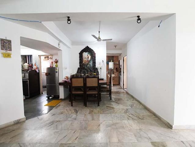 3 BHK Apartment in Satellite for resale Ahmedabad. The reference number is 20384542