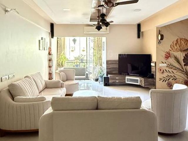 3 BHK Apartment in Satellite for resale Ahmedabad. The reference number is 20456519