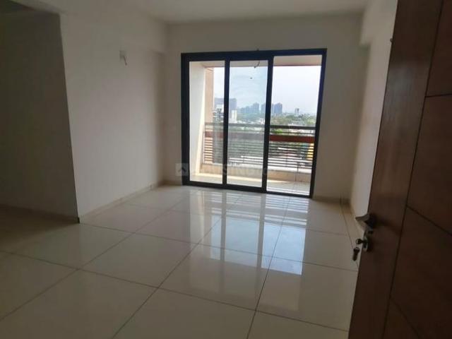 3 BHK Apartment in Satellite for resale Ahmedabad. The reference number is 21330533