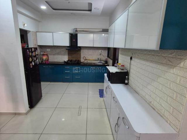 3 BHK Apartment in Sayajiganj for rent Vadodara. The reference number is 19207559