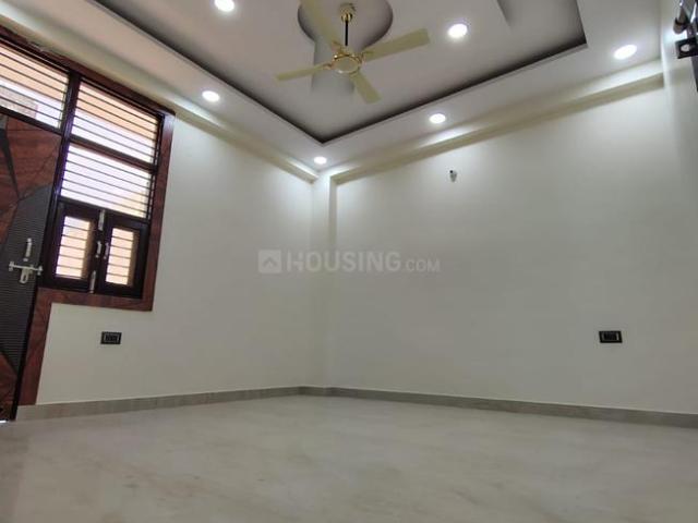 3 BHK Apartment in Sadarpur for resale Ghaziabad. The reference number is 19810418