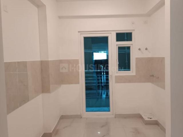 3 BHK Apartment in Sadarpur for resale Ghaziabad. The reference number is 19851812