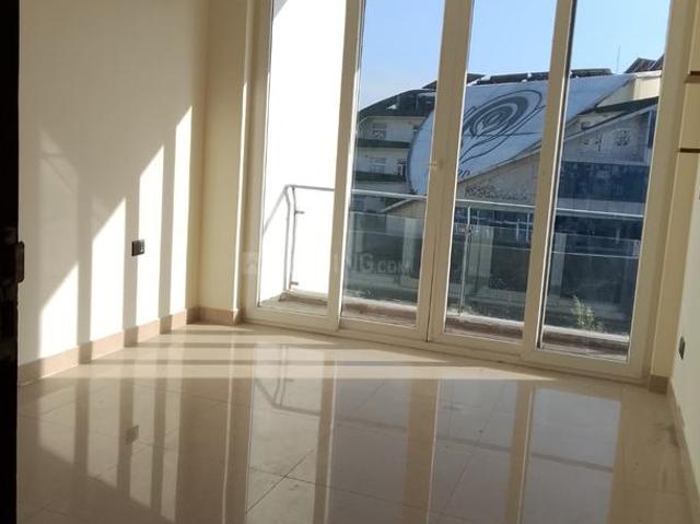 3 BHK Apartment in Sahastradhara Road for rent Dehradun. The reference number is 20478496