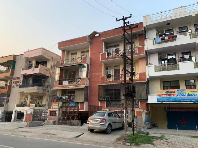 3 BHK Apartment in Sahibabad for resale Ghaziabad. The reference number is 9108013