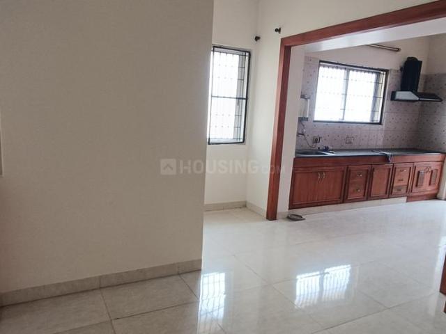 3 BHK Apartment in Saibaba Colony for rent Coimbatore. The reference number is 21308025
