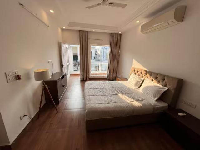 3 BHK Apartment in Saket for rent New Delhi. The reference number is 20652635