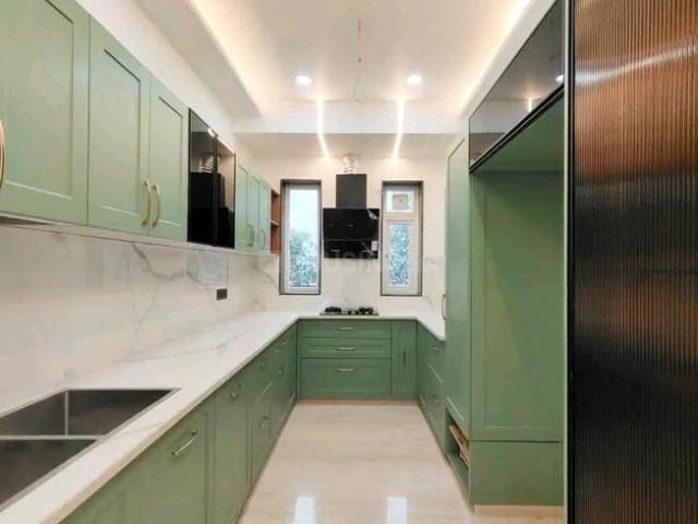 3 BHK Apartment in Saket for resale New Delhi. The reference number is 14148002