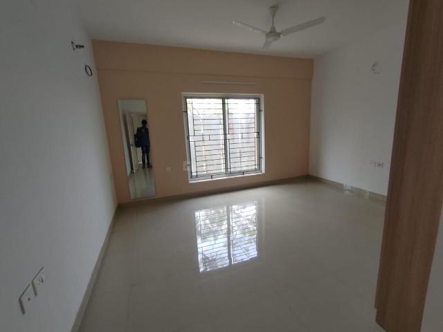 3 BHK Apartment in Saligramam for rent Chennai. The reference number is 21113032