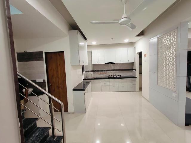 3 BHK Apartment in Sama Savli for rent Vadodara. The reference number is 18899047