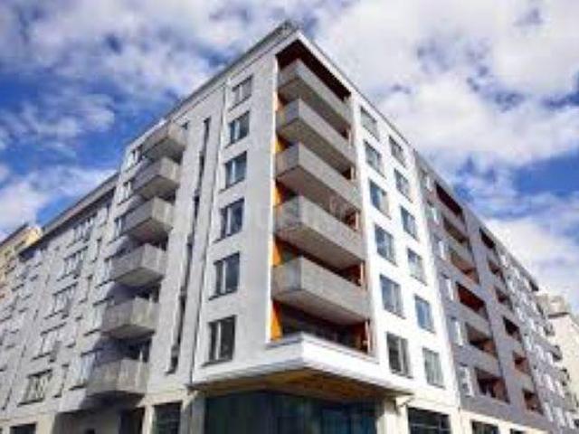 3 BHK Apartment in Sanath Nagar for resale Hyderabad. The reference number is 20817917