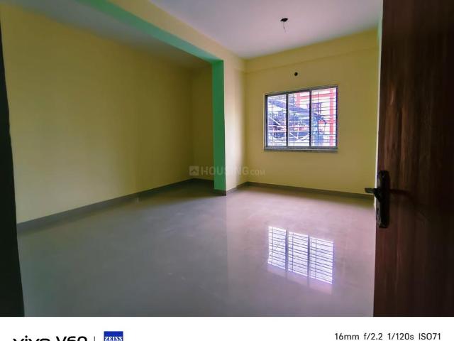 3 BHK Apartment in Santoshpur for rent Kolkata. The reference number is 20921422