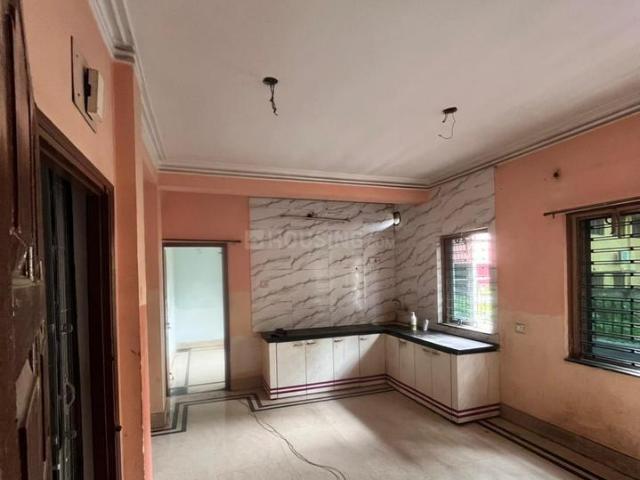 3 BHK Apartment in Santoshpur for rent Kolkata. The reference number is 21177505