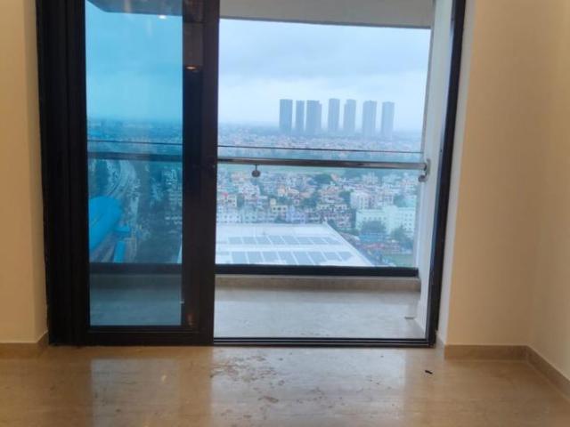 3 BHK Apartment in Santoshpur for resale Kolkata. The reference number is 19711267