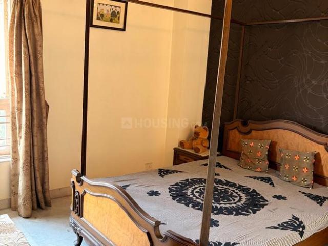 3 BHK Apartment in Santoshpur for resale Kolkata. The reference number is 20509324