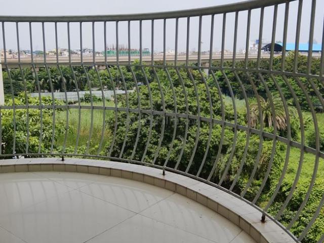3 BHK Apartment in Santoshpur for resale Kolkata. The reference number is 20851213