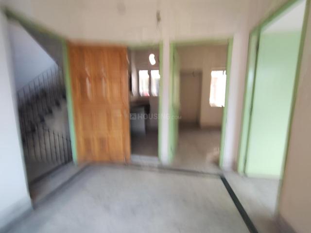 3 BHK Apartment in Santoshpur for resale Kolkata. The reference number is 21256183