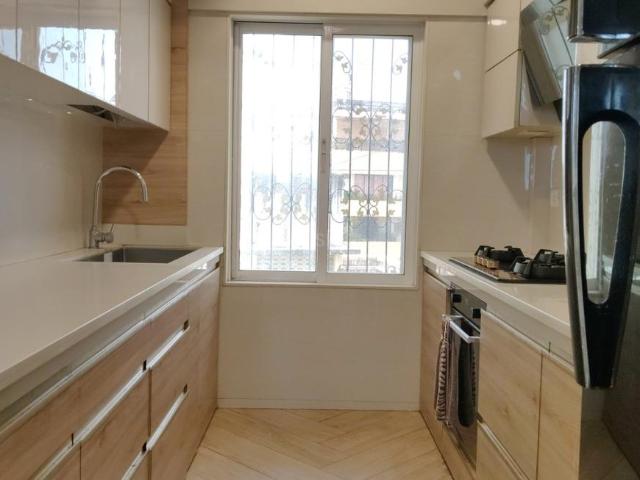 3 BHK Apartment in Santacruz East for rent Mumbai. The reference number is 18294439
