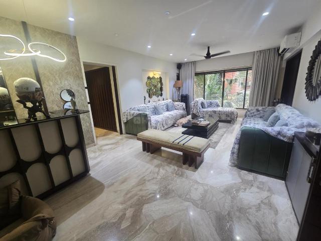 3 BHK Apartment in Santacruz East for resale Mumbai. The reference number is 20863464
