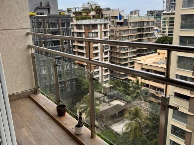 3 BHK Apartment in Santacruz West for rent Mumbai. The reference number is 21045159