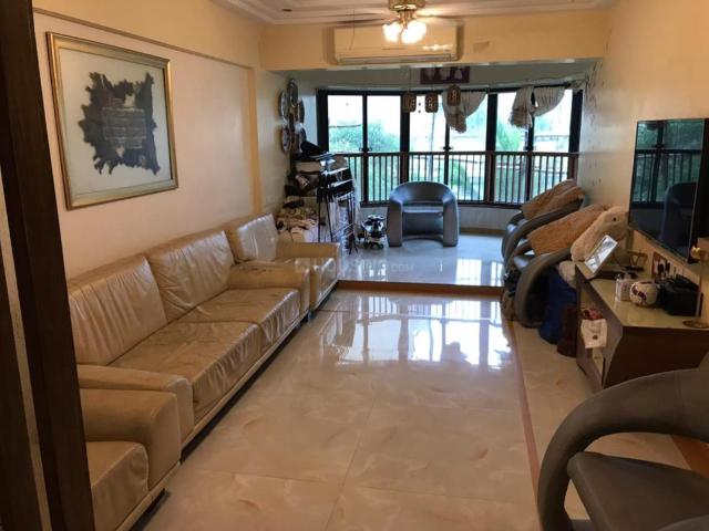 3 BHK Apartment in Santacruz West for rent Mumbai. The reference number is 21160192