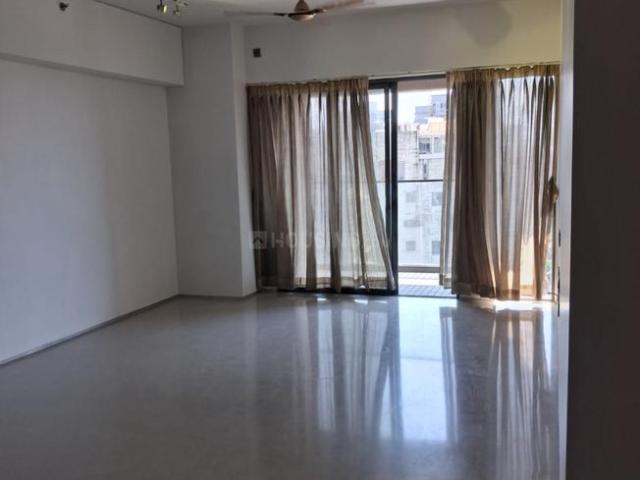3 BHK Apartment in Santacruz West for rent Mumbai. The reference number is 21223813