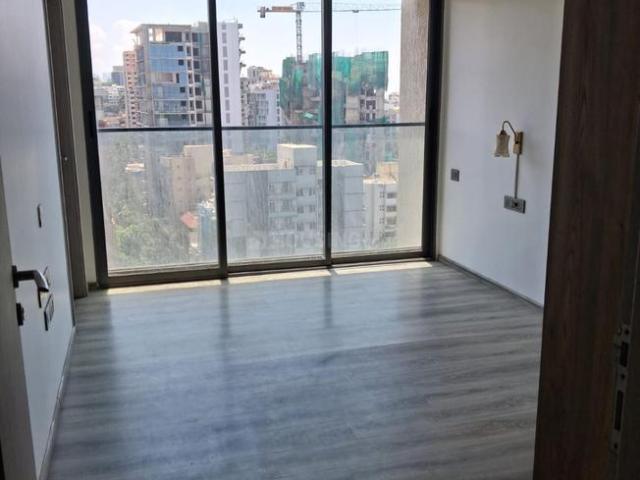 3 BHK Apartment in Santacruz West for rent Mumbai. The reference number is 21342155